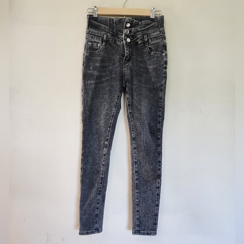 Woman's Charcoal Black Highwaisted Jeans size 29
